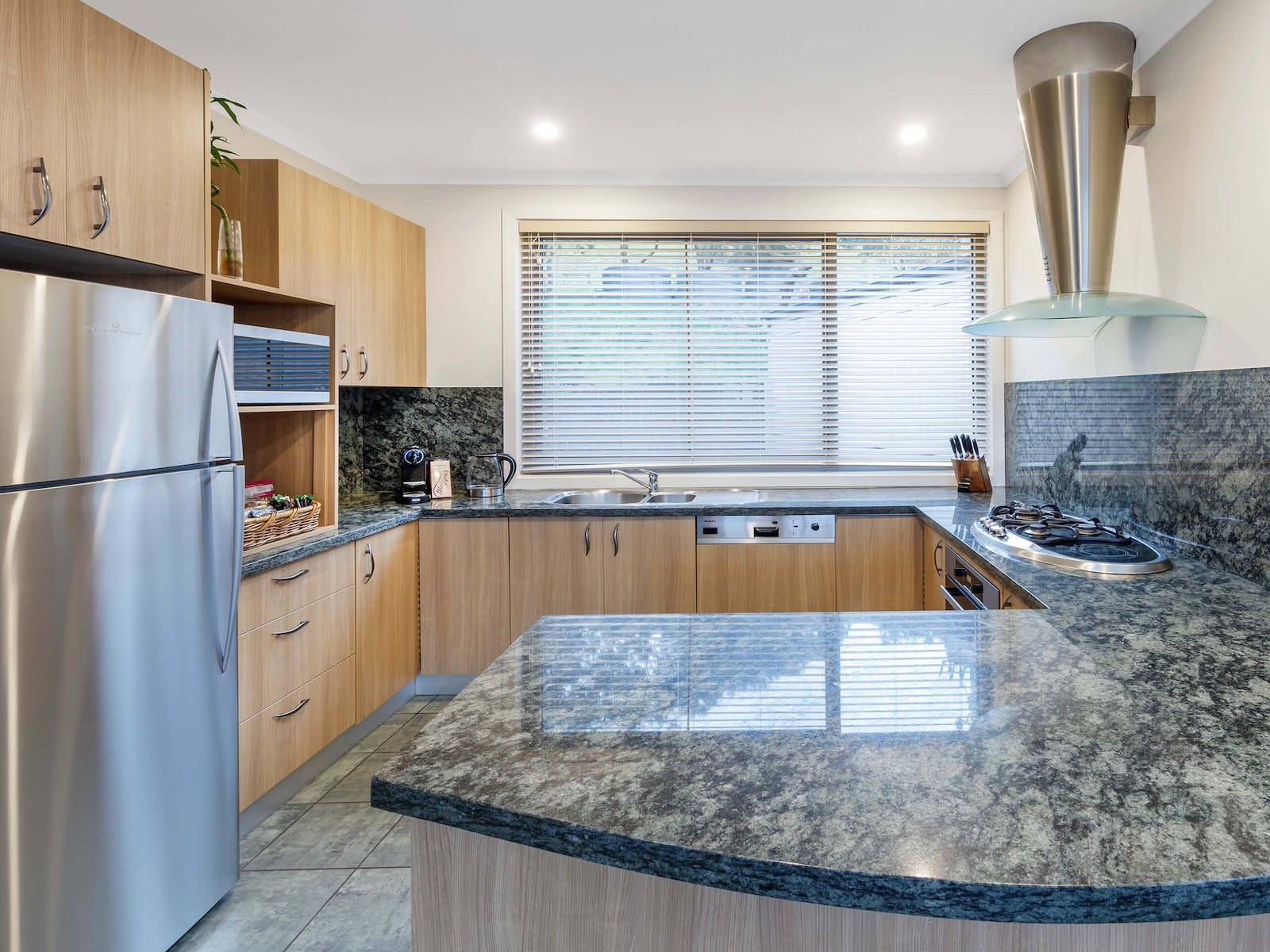 Luxury Garden Villa Full Kitchen