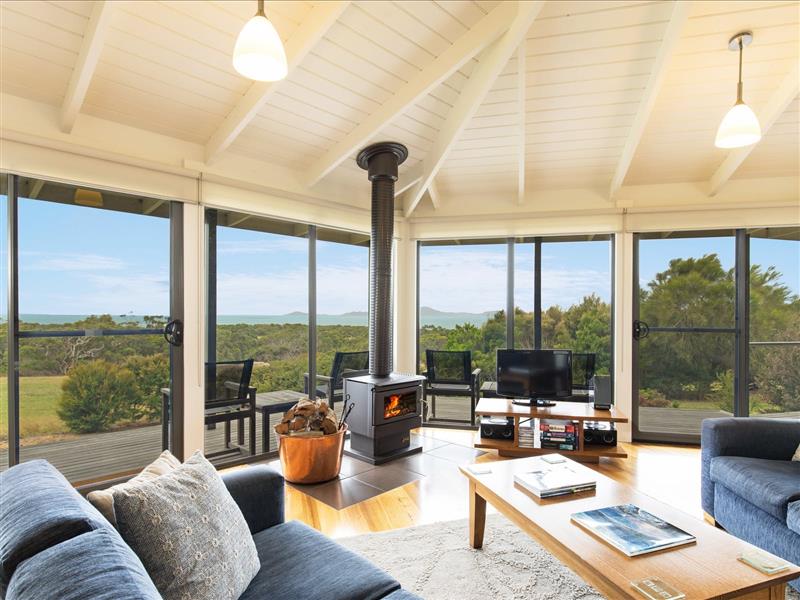 Views from Stringybark Lounge Room