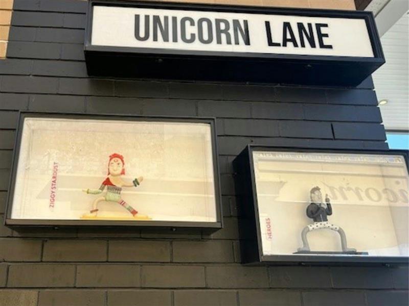 Street art in Unicorn Lane