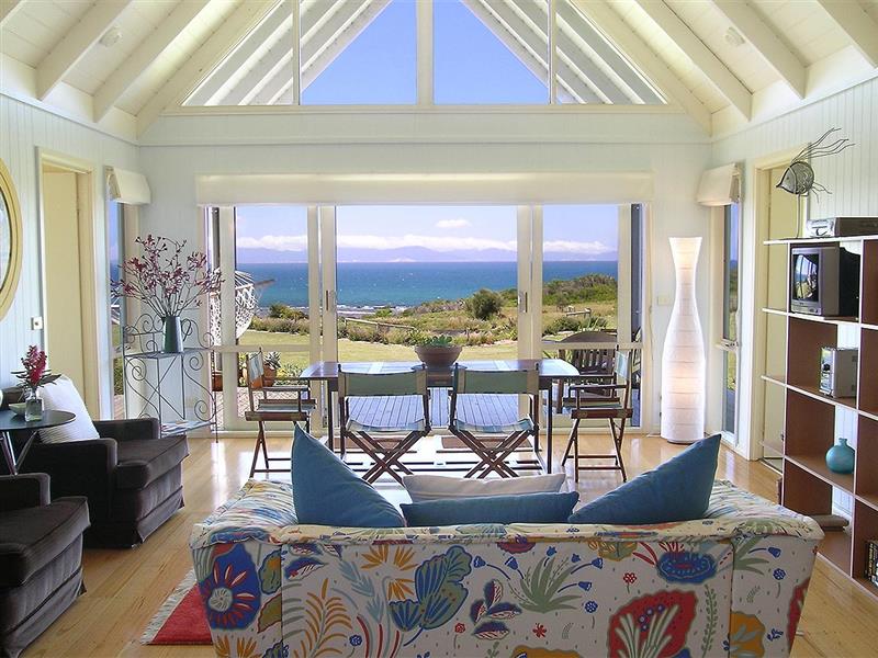 Bear Gully Coastal Cottages, Gippsland, Victoria, Australia