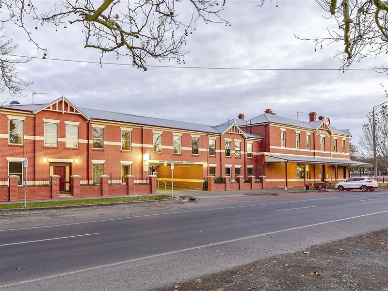 Lake Inn Ballarat